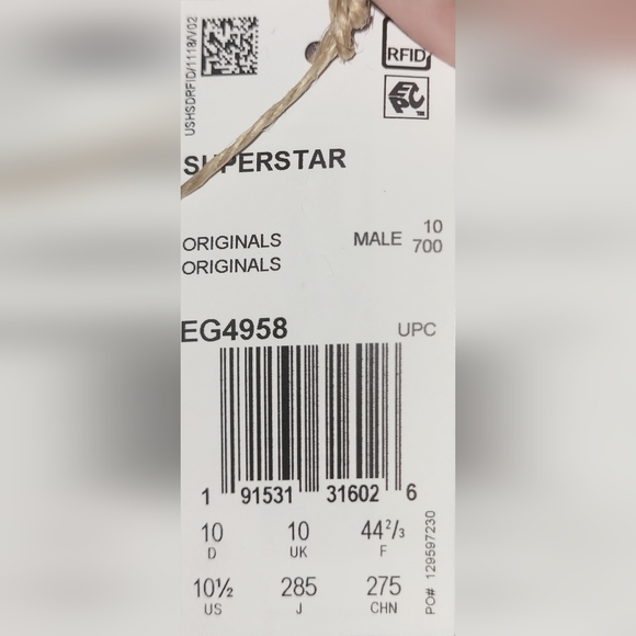 BRAND NEW Adidas ✨️ SUPERSTAR 👞 shoes - Picture 3 of 7